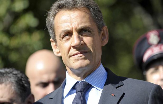 Nicolas Sarkozy en visite dans le Gard le mardi 4 octobre 2011. Nicolas Sarkozy en visite dans le Gard le mardi 4 octobre 2011.