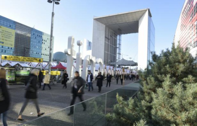 La zone de la Défense fait partie des sites potentiellement menacés. La zone de la Défense fait partie des sites potentiellement menacés.