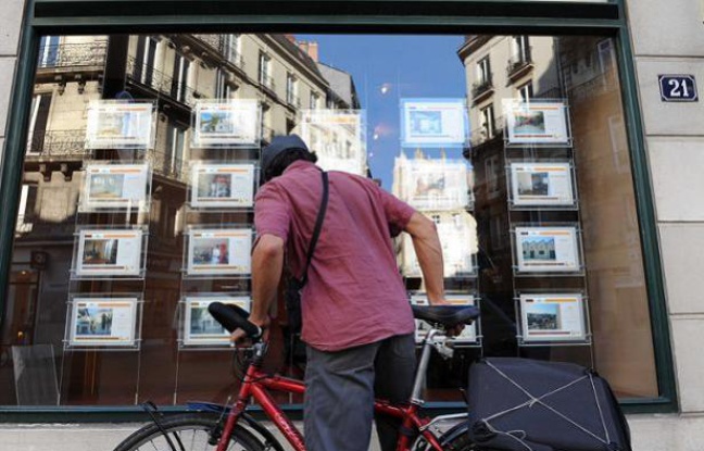 Une agence immobilière à Nantes, le 10 octobre 2011.
Une agence immobilière à Nantes, le 10 octobre 2011.