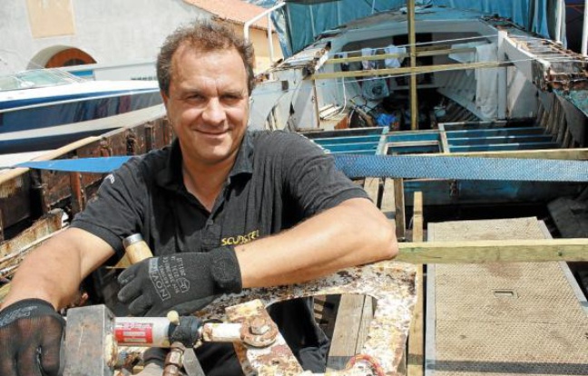 Le Scubster de Stéphane (en bas) sera installé sur le bateau. Le Scubster de Stéphane (en bas) sera installé sur le bateau.