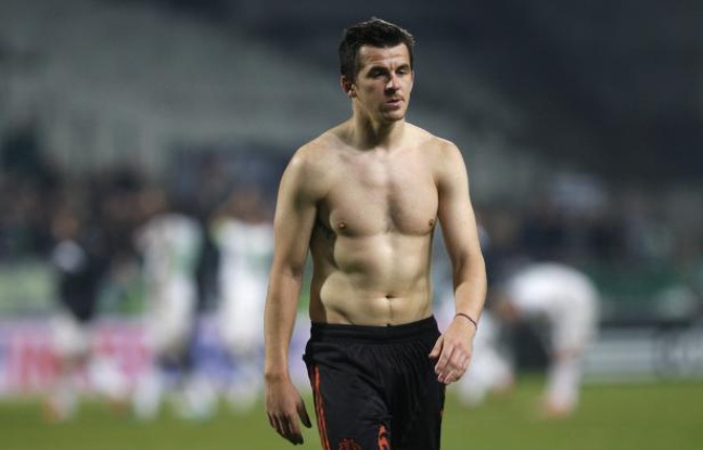 Le milieu de l'OM, Joey Barton, lors d'un match de Ligue Europa, le 8 novembre 2012 contre le Borussia Monchengladbach. Le milieu de l'OM, Joey Barton, lors d'un match de Ligue Europa, le 8 novembre 2012 contre le Borussia Monchengladbach.