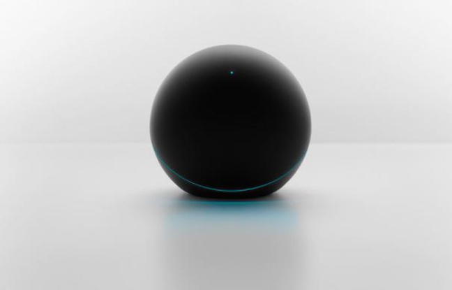 Le Nexus Q, un périphérique de streaming audio et vidéo de Google, a été dévoilé le 27 juin 2012. Le Nexus Q, un périphérique de streaming audio et vidéo de Google, a été dévoilé le 27 juin 2012.