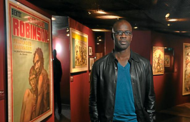 Lilian Thuram, à l'exposition "Exhibitions" au musée du Quai Branly, à Paris. Lilian Thuram, à l'exposition "Exhibitions" au musée du Quai Branly, à Paris.