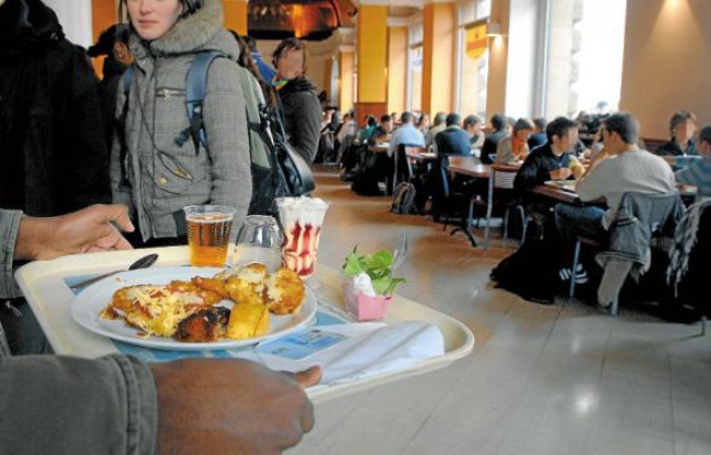 Le restaurant universitaire La Gallia se transformera en restaurant gastronomique. Le restaurant universitaire La Gallia se transformera en restaurant gastronomique.