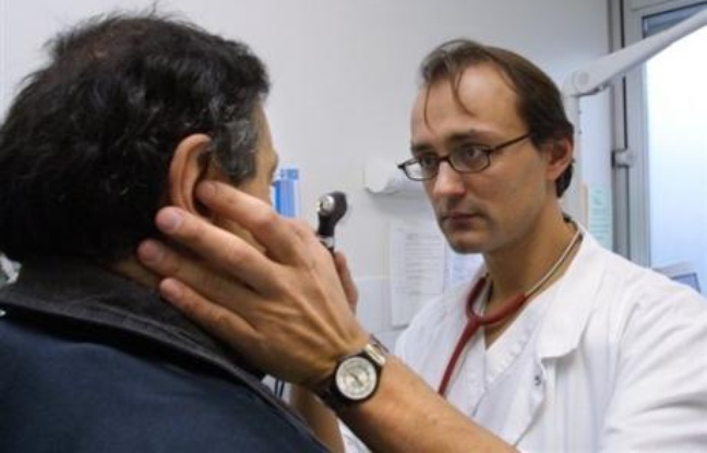 Les affectations de l'appareil locomoteur (problèmes musculaires ou articulaires) étaient en 2006 la pathologie la plus fréquemment signalée parmi les maladies à caractère professionnel, devant la souffrance psychique, selon une étude de l'Institut de veille sanitaire (Invs) publiée mardi. Les affectations de l'appareil locomoteur (problèmes musculaires ou articulaires) étaient en 2006 la pathologie la plus fréquemment signalée parmi les maladies à caractère professionnel, devant la souffrance psychique, selon une étude de l'Institut de veille sanitaire (Invs) publiée mardi.