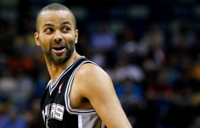 Le meneur des San Antonio Spurs, Tony Parker, le 24 mars 2012 contre les Hornets de la Nouvelle-Orléans. Le meneur des San Antonio Spurs, Tony Parker, le 24 mars 2012 contre les Hornets de la Nouvelle-Orléans.