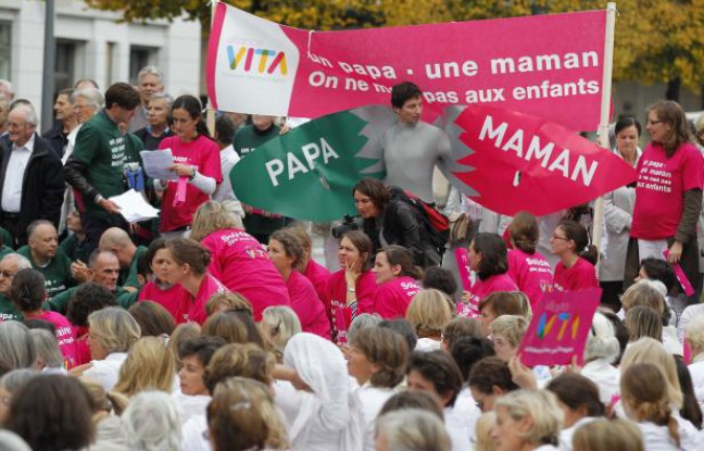 Manifestation d'opposants au mariage pour tous à Lyon le 23 octobre 2012 Manifestation d'opposants au mariage pour tous à Lyon le 23 octobre 2012