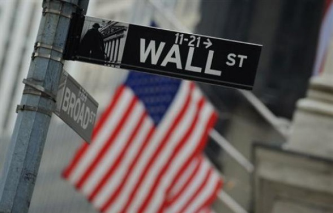 Street signs February 10, 2009 outside the New York Stock Exchange. US stocks plunged Tuesday as markets gave a thumbs down to a plan unveiled by President Barack Obama's administration to stabilize the financial system. The Dow Jones Industrial Average slid 381.99 points or 4.62 percent to 7,888.88 at the close. AFP PHOTO/Stan Honda Street signs February 10, 2009 outside the New York Stock Exchange. US stocks plunged Tuesday as markets gave a thumbs down to a plan unveiled by President Barack Obama's administration to stabilize the financial system. The Dow Jones Industrial Average slid 381.99 points or 4.62 percent to 7,888.88 at the close. AFP PHOTO/Stan Honda