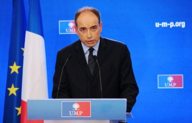 Le secrétaire général de l'UMP Jean-François Copé a pris "acte de la victoire de la gauche" dimanche soir après le second tour des élections législatives, s'engageant à ce que son parti mène une "opposition responsable mais vigilante". Le secrétaire général de l'UMP Jean-François Copé a pris "acte de la victoire de la gauche" dimanche soir après le second tour des élections législatives, s'engageant à ce que son parti mène une "opposition responsable mais vigilante".