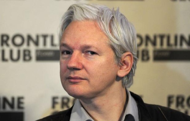 La Cour suprême britannique a annoncé jeudi son rejet de la demande de réexamen de l'appel formé par Julian Assange contre son extradition en Suède. La Cour suprême britannique a annoncé jeudi son rejet de la demande de réexamen de l'appel formé par Julian Assange contre son extradition en Suède.