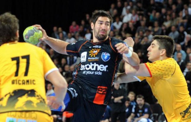 Montpellier est revenu à la hauteur du Paris SG et de Chambéry en tête de la D1 de hand, après sa victoire sur Tremblay (40-30), mais Dunkerque a marqué le pas à Ivry (22-22), samedi lors de la 2e journée. Montpellier est revenu à la hauteur du Paris SG et de Chambéry en tête de la D1 de hand, après sa victoire sur Tremblay (40-30), mais Dunkerque a marqué le pas à Ivry (22-22), samedi lors de la 2e journée.