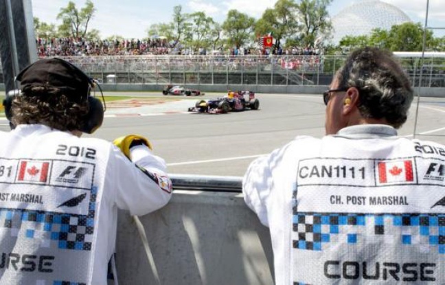 Sebastian Vettel (Red Bull) et Lewis Hamilton (McLaren) en première ligne, Fernando Alonso (Ferrari) juste derrière, le Grand Prix du Canada, dimanche sur le circuit Gilles-Villeneuve de Montréal, s'annonce comme un combat au sommet entre trois champions du monde de Formule 1. Sebastian Vettel (Red Bull) et Lewis Hamilton (McLaren) en première ligne, Fernando Alonso (Ferrari) juste derrière, le Grand Prix du Canada, dimanche sur le circuit Gilles-Villeneuve de Montréal, s'annonce comme un combat au sommet entre trois champions du monde de Formule 1.