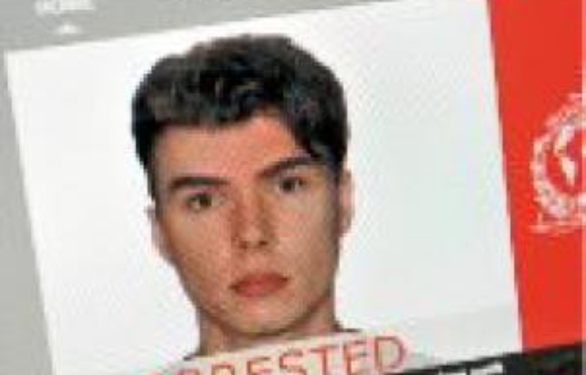 Luka Magnotta (à g.) consultait des infos sur sa cavale quand il a été arrêté (à dr.). Luka Magnotta (à g.) consultait des infos sur sa cavale quand il a été arrêté (à dr.).