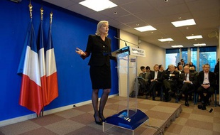 Marine Le Pen, présidente du Front national et candidate à l'élection présidentielle de 2012, au siège du FN à Nanterre, le 5 janvier 2012.