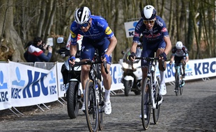 A gauche, Zdenek Stybar