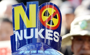 Manifestation de plus de 5.000 personnes à Tokyo contre le nucléaire, le 15 mars 2014.