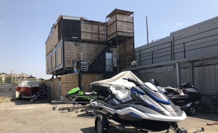 Le site disposait d'un rooftop monté sans autorisation.
