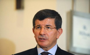 La Turquie a menacé samedi d'exclure de ses futurs projets en matière d'énergie les compagnies pétrolières retenues pour l'exploration du gaz dans les eaux territoriales de Chypre