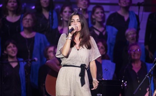 Jenifer lors d'un concert hommage à Charles Aznavour, en août 2019 à Cannes.
