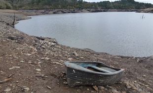 L'assèchement du lac de Guerlédan ne permettra pas de puiser dans cette ressource cet été.
