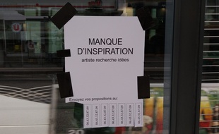 Ces affiches fleurissent un peu partout dans l'hypercentre marseillais.