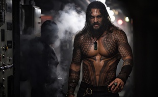 Jason Momoa dans Aquaman de James Wan