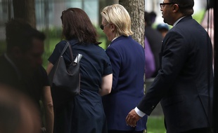 Hillary Clinton a quitté prématurément la commémoration du 11-Septembre à Ground Zero, le 11 septembre 2016.