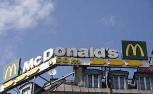 Un restaurant McDonald's le 2 août 2014 à Paris