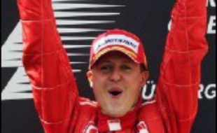 L'Allemand Michael Schumacher (Ferrari) a remporté dimanche devant son public la 86e victoire de sa carrière en devançant le champion du monde espagnol Fernando Alonso (Renault) sur le Nürburgring à l'occasion du Grand Prix d'Europe de Formule 1.
