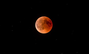 Eclipse de Lune.