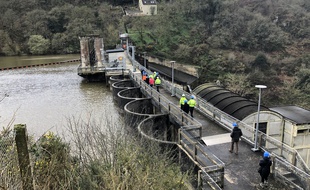 Le barrage de Rophemel, situé sur la commune de Plouasne, dans les Côtes d'Armor, fournit un tiers de l'eau potable du bassin rennais.
