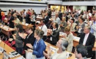 Le conseil renouvelle 50 % de ses effectifs.