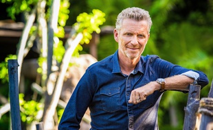 L'animateur Denis Brogniart.