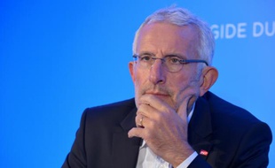 Le président de la SNCF Guillaume Pépy lors d'une conférence de presse à Paris le 3 décembre 2015