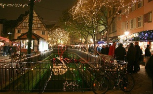 Le marché de Noël de Colmar ouvrira bien ce vendredi malgré la menace terroriste qui règne en France.