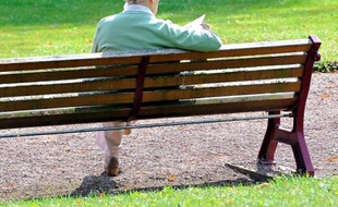 Devenir entrepreneur à l'âge où d'autres préparent leur retraite: les seniors qui créent leur entreprise sont motivés par une volonté de "réalisation de soi", selon une étude prévoyant un "essor du senior entrepreneuriat" dans les années qui viennent.