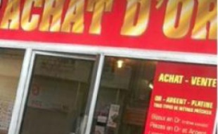 Les bijoux sont revendus en boutique.
