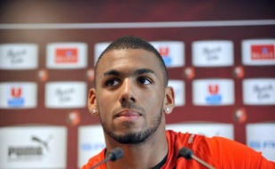 Yann Mvila, qui avait affirmé il y a un mois avoir fait le ménage dans sa vie en réduisant notamment les sorties, se retrouve de nouveau dans la tourmente pour avoir, d'après la presse, effectué une virée nocturne entre les deux matches de barrage à l'Euro-2013 Espoirs.