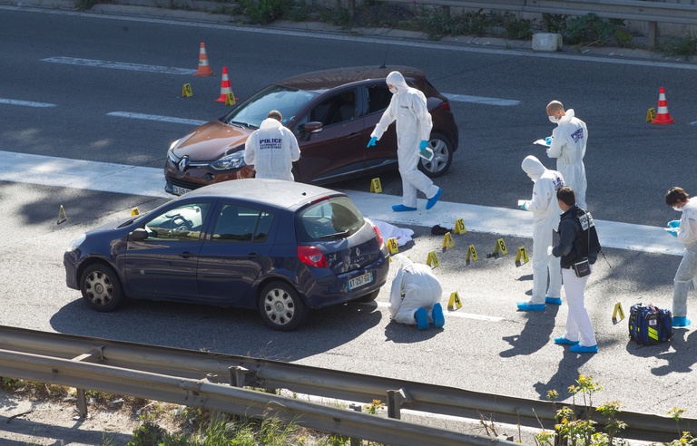 Marseille Faits Divers Faits divers : a Marseille, les règlements de compte tombent dans  l'indifférence générale