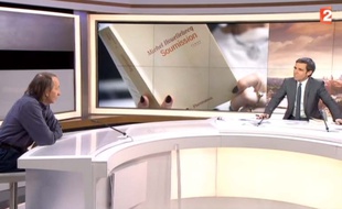 Michel Houellebecq face à David Pujadas le 6 janvier 2015 sur France 2