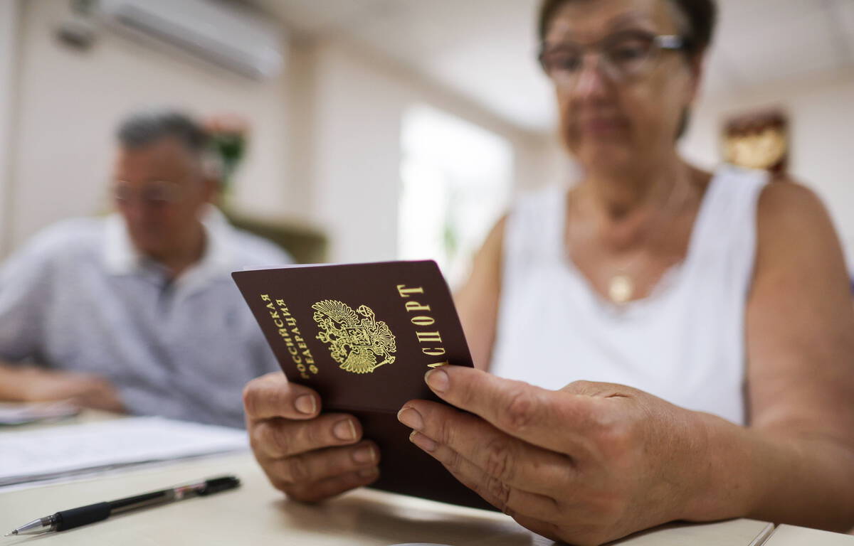 Photo of Los rusos privados de visas deberían “enviar sus quejas al Kremlin”, explica Dmytro Kuleba…