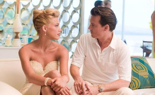 Amber Heard et Johnny Depp dans le film «Rhum Express».