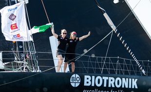 La navigatrice niçoise Alexia Barrier et sa coéquipière Joan Mulloy ont traversé l’Atlantique en 18 jours.