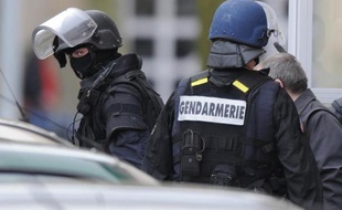 Des hommes du GIGN lors d'une opération