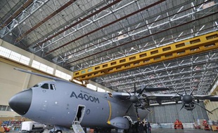 Une chaîne de montage Airbus, le 27 février 2014 à Toulouse