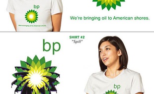 Des tee-shirts parodiant les slogans et logos de BP.