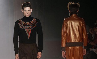 Défilé mode masculine AH 2013/2014, Arashi Yanagawa pour John Lawrence Sullivan.