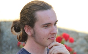 Photo de Ronan Le Barch, étudiant rennais disparu à Rennes le 10 mars 2017. Photo diffusée avec l'autorisation de sa famille.