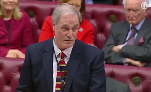 Michael Bates, ministre du Développement International, présente sa démission le 2 février 2018.