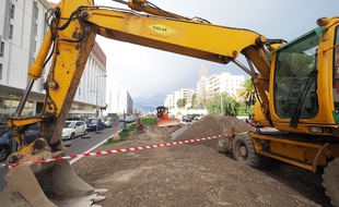 Le tracé en ligne droite traverse la nouveau quartier Méridia